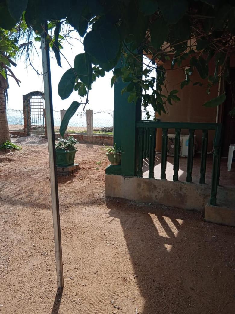 Sea Bay Resort Wennappuwa Rum bild